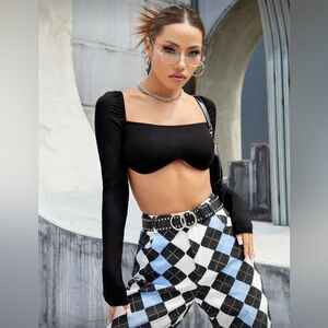 SHEIN Black Long Sleeve Crop Top